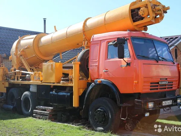 Установка для завинчивания свай Омсктрансмаш МЗС-219