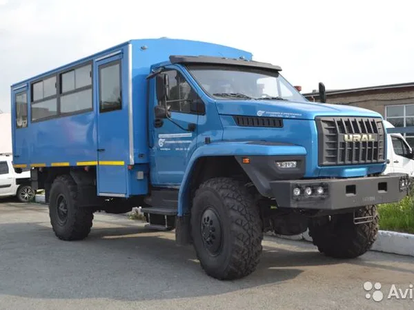 Вахтовый автобус УРАЛ Next