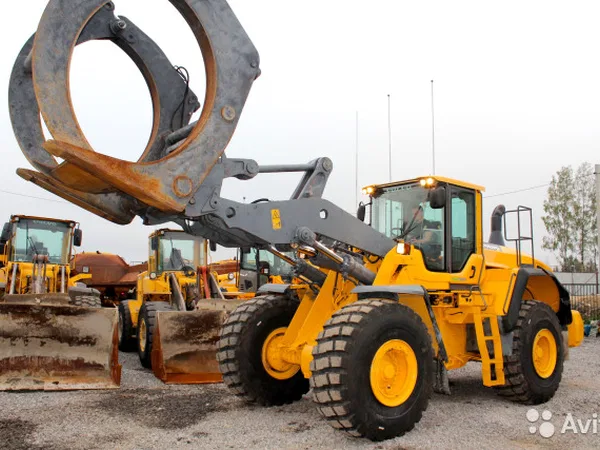Фронтальный погрузчик Volvo L180G