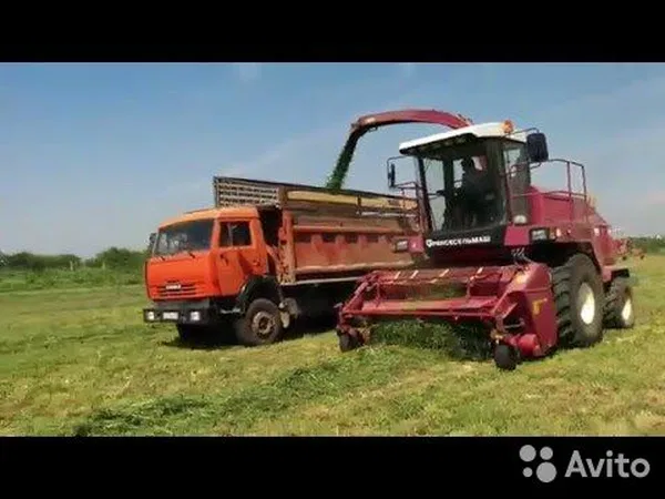 Кормоуборочный комбайн УЭС-2-280