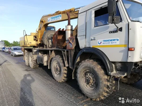 Экскаватор-планировщик РС-120-6 на шасси КамАЗ-6350