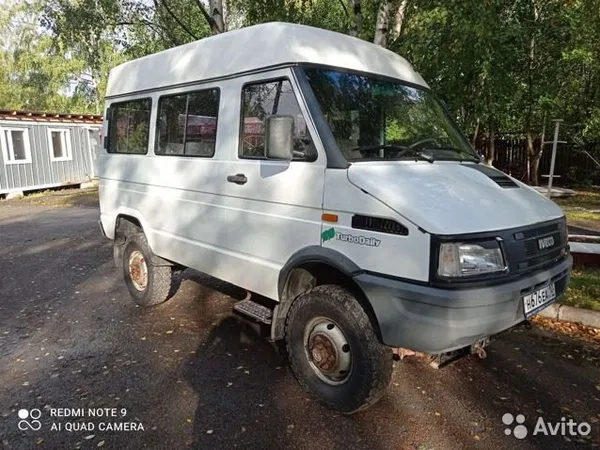 Микроавтобус Iveco