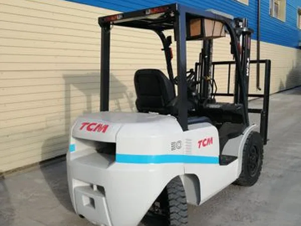 Вилочный погрузчик TCM FD30T3Z