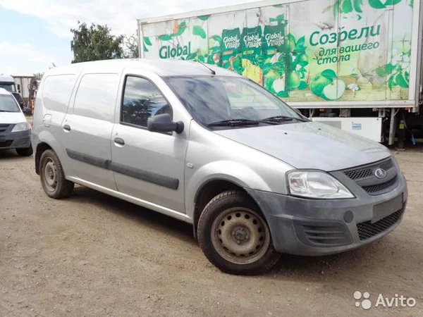 Цельнометаллический фургон LADA Largus FS015L