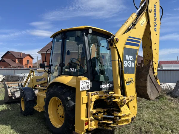 Komatsu WB93R-5