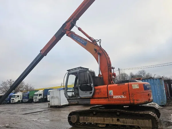 Гусеничный грейферный экскаватор Hitachi EX225USR LC