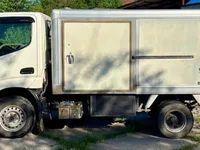 Продаю грузовик Toyota Dyna 2001