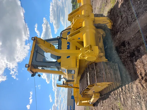 Бульдозер Komatsu D85ESS-2A