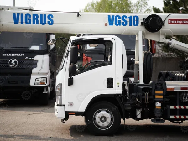Автокран на шасси ISUZU 4x2 дв 139kw крановая установка VIGRUS VGS10 гп 10т 5 секций стрела 29м