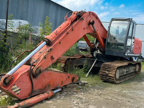 Продам запчасти на экскаватор Хитачи 330-3