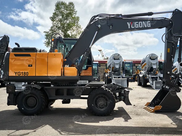 Экскаватор колесный YUGONG YG180
