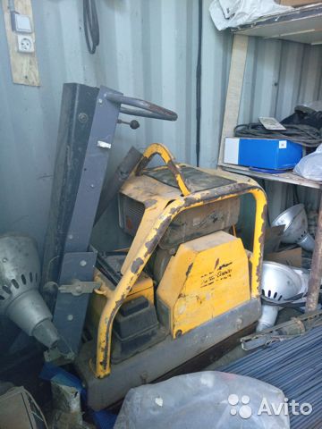 Виброплита Atlas Copco