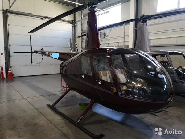 Вертолет Robinson R-44