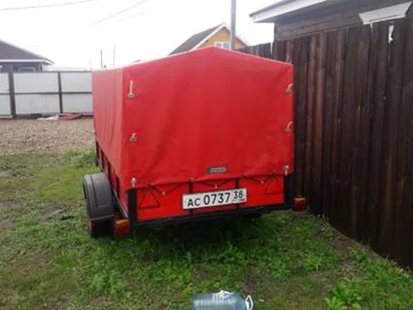 Легковой прицеп с тентом
