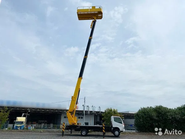 Автовышка Hino Dutro