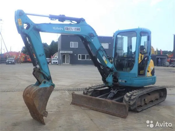 Мини-экскаватор Kubota U40-5