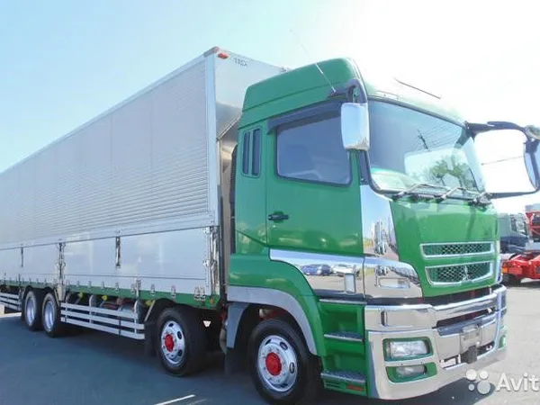 Грузовой фургон Mitsubishi Fuso Super Great