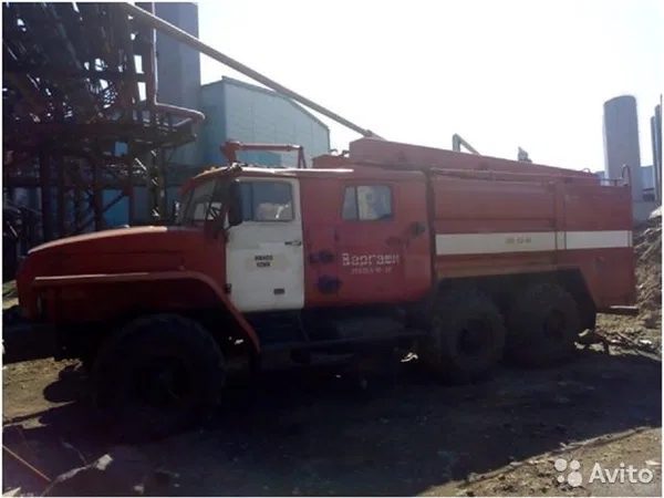 Пожарная машина УРАЛ 5557 АЦ-5-40