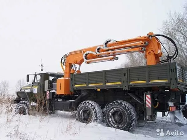 Бурильно-крановая машина УРАЛ 4320 УБМ-85