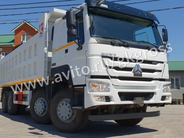 Самосвал HOWO HW76