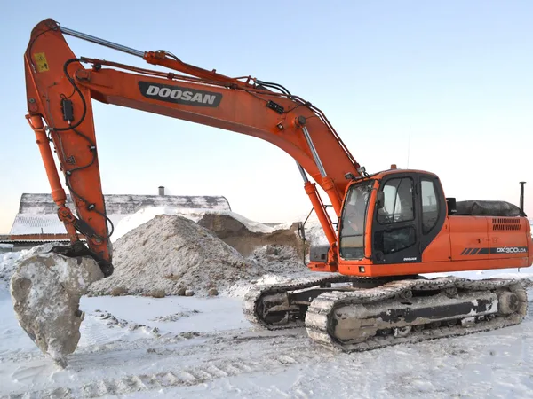 Гусеничный экскаватор Doosan DX300LCA
