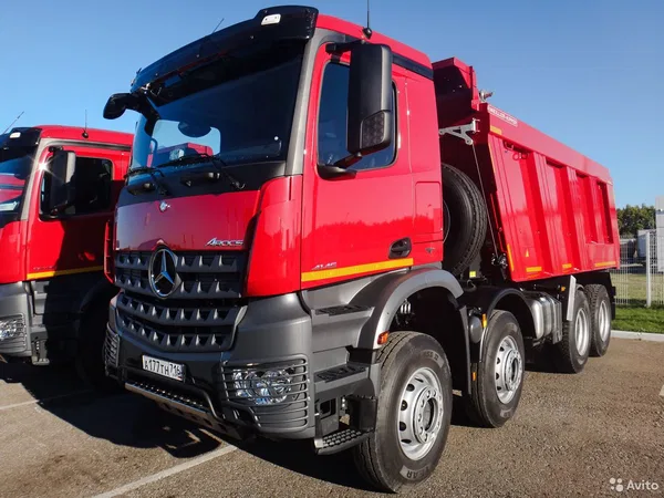 Самосвал Mercedes-Benz Arocs 4145 K