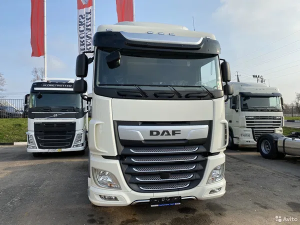 Седельный тягач DAF XF 480