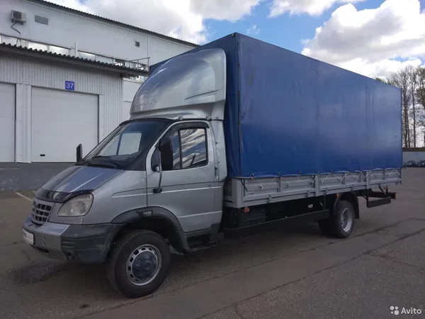 Тентованный автомобиль ГАЗ Валдай