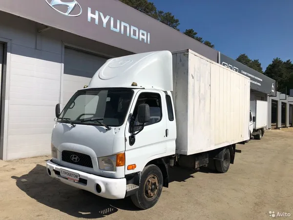 Промтоварный фургон Hyundai HD78