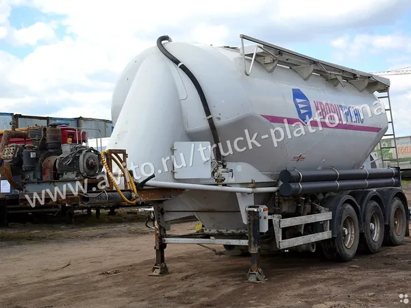 Полуприцеп цементовоз Spitzer SF2731/2P