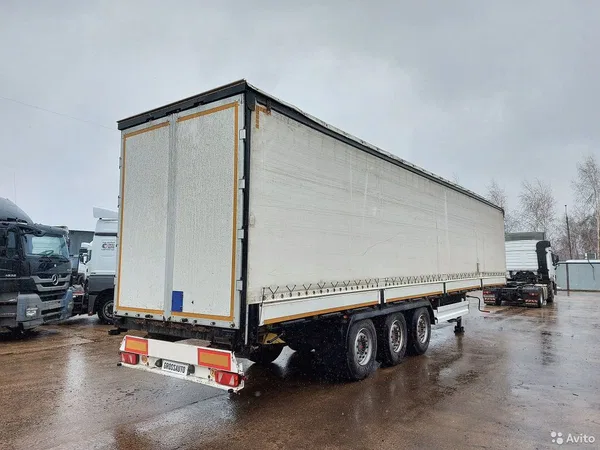 Тентованный полуприцеп Schmitz Cargobull