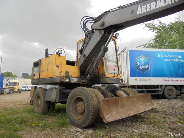 Колесный экскаватор Volvo Akerman EW 150C