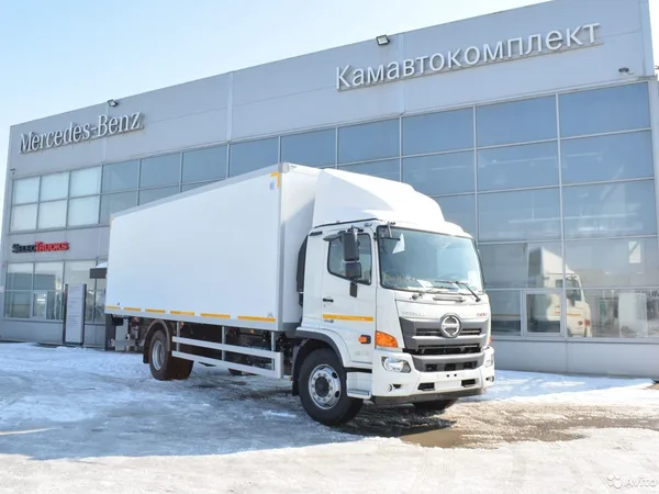 Изотермический грузовик Hino 500 (Toyota)
