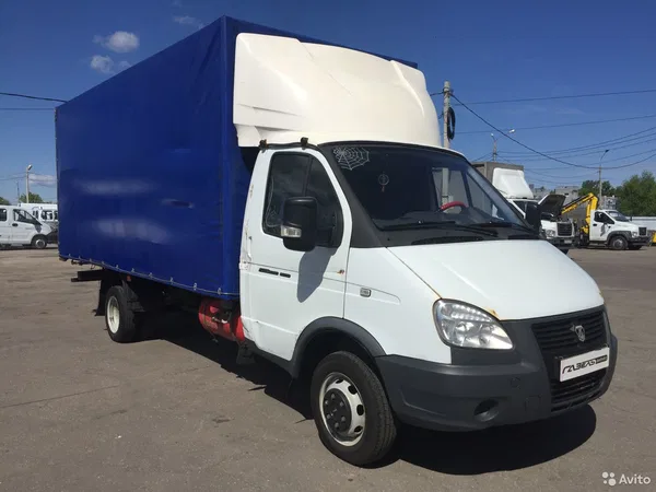 Тентованный автомобиль ГАЗ 3302 ГАЗель