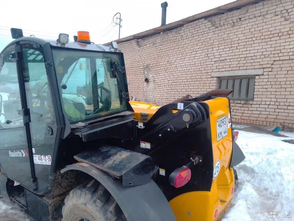 Телескопический погрузчик Haulotte HTL3210