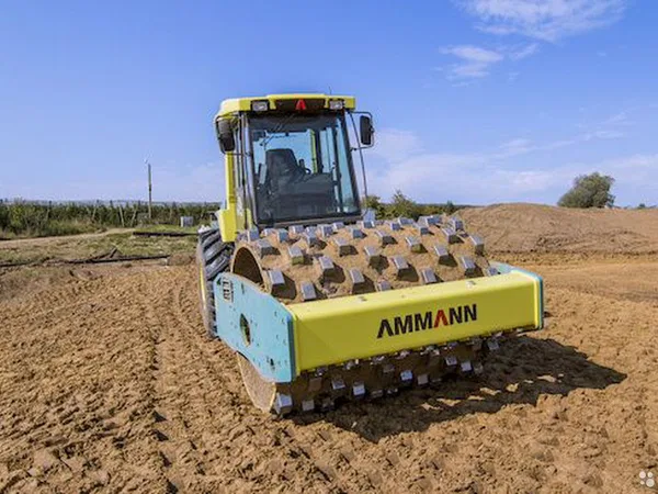 Грунтовый каток Ammann ASC 150HX
