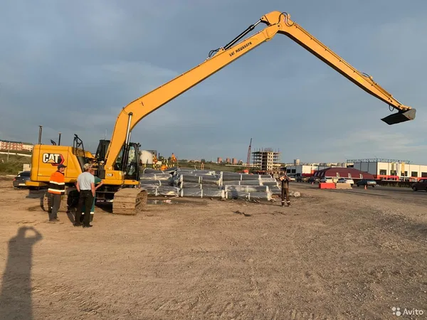 Экскаваторная рукоять БИГ Машинари 18 м. для экскаватора Caterpillar 320