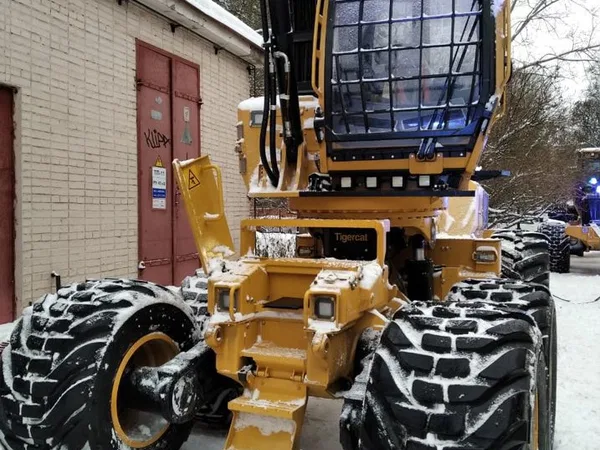 Колесный харвестер Tigercat 1165