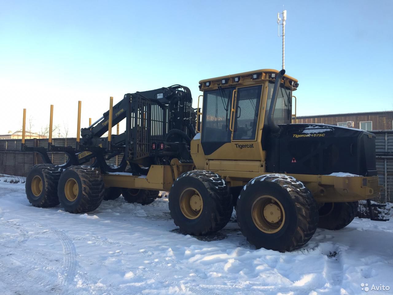 Форвардер Tigercat 1075