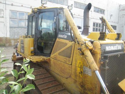 Гусеничный бульдозер Komatsu D65EX-16