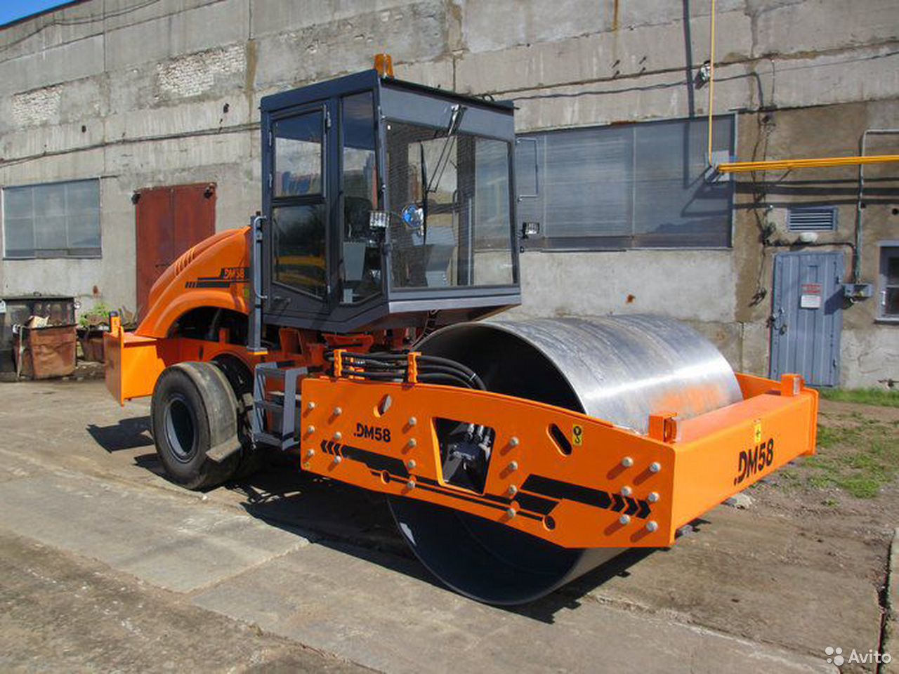 Грунтовый каток Завод Дорожных машин DM-58