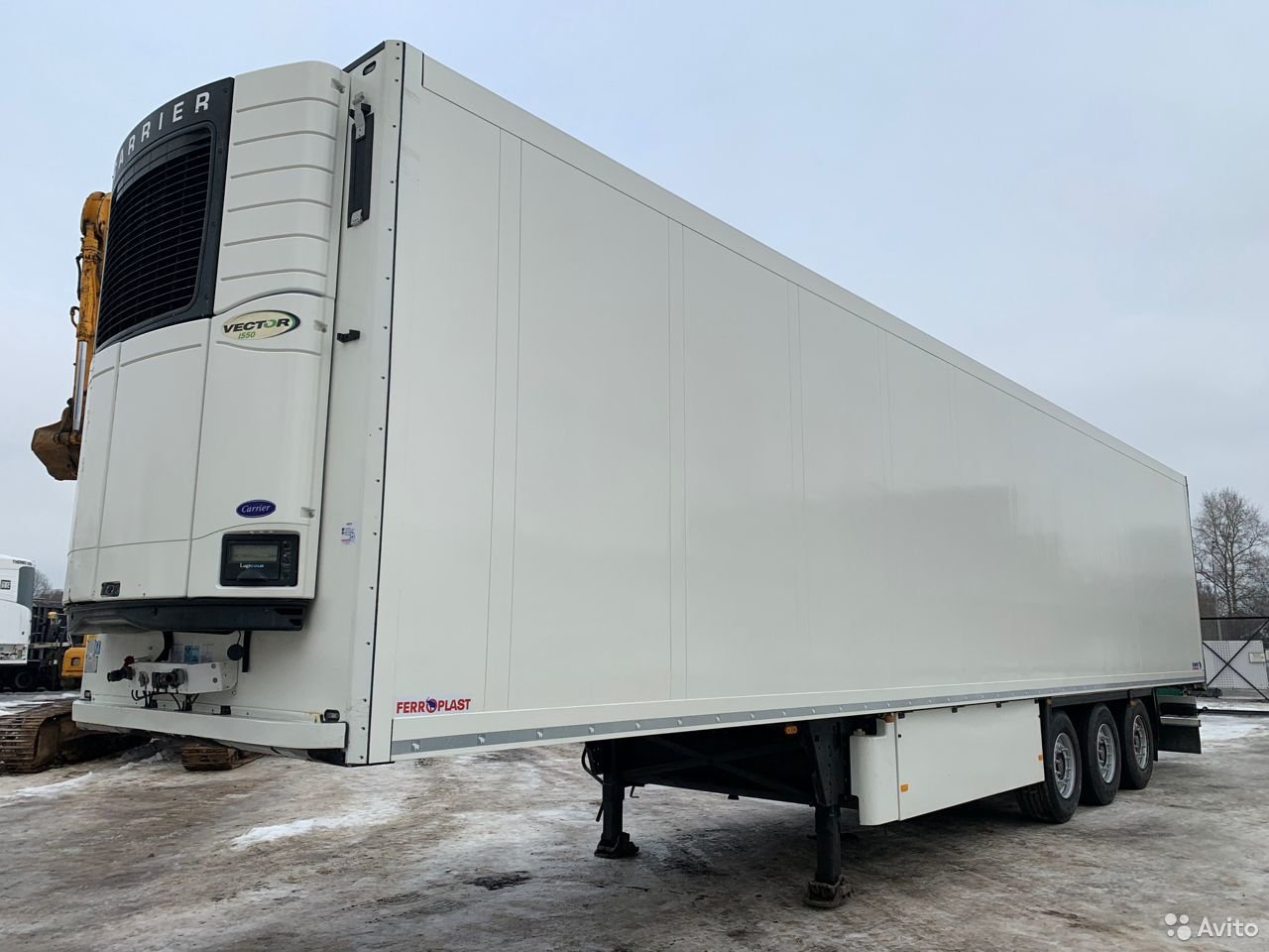 Полуприцеп рефрижератор Schmitz Cargobull SKO 24