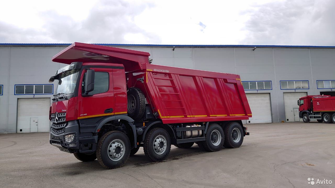Самосвал Mercedes-Benz Arocs 4145 K