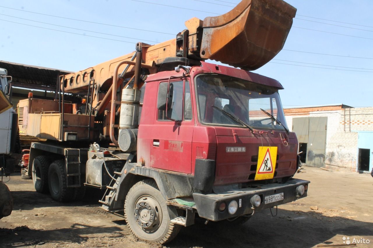 Экскаватор-планировщик UDS 114 на шасси Tatra