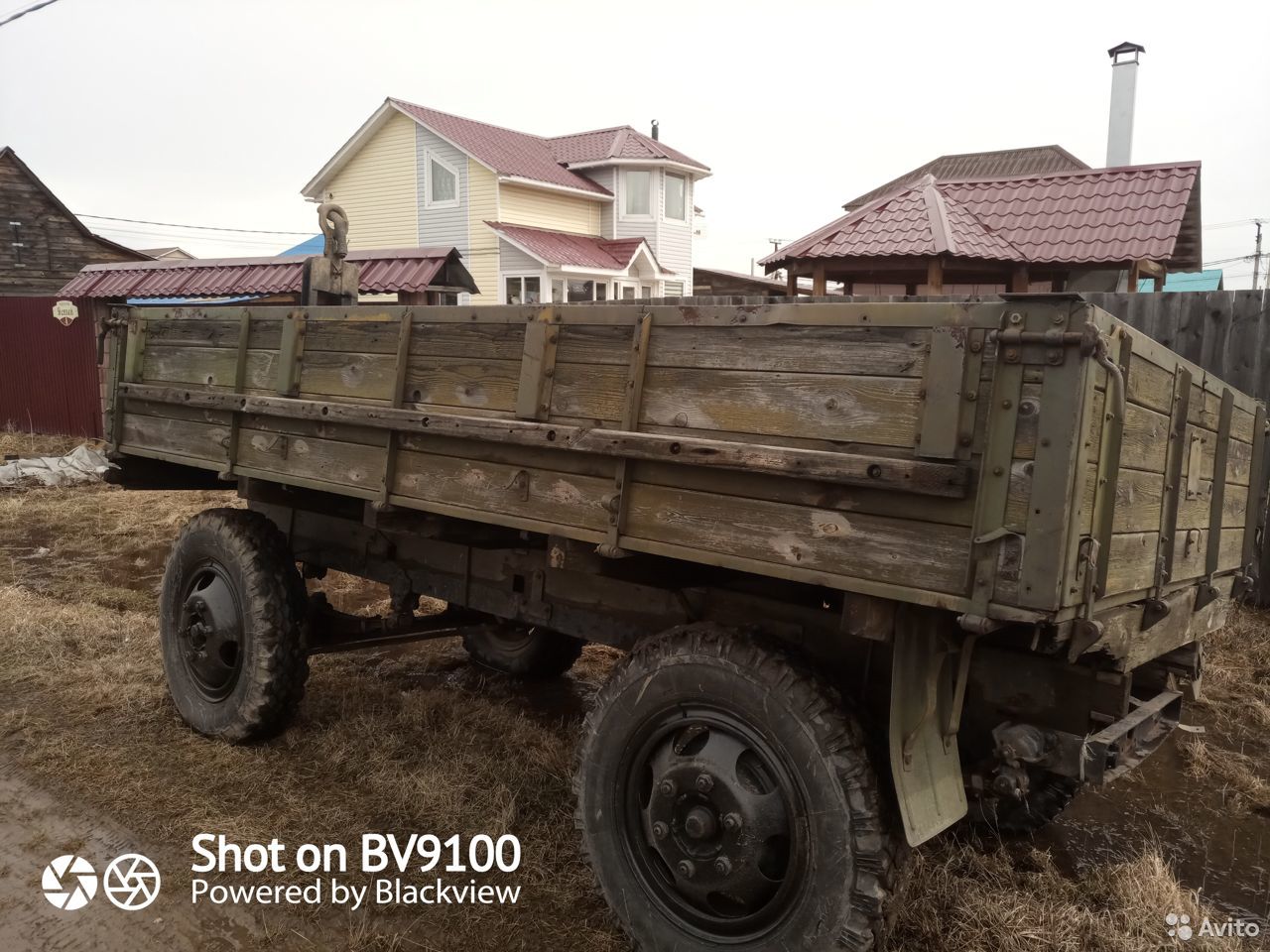 Бортовой кузов тракторной телеги 2ПТС-4