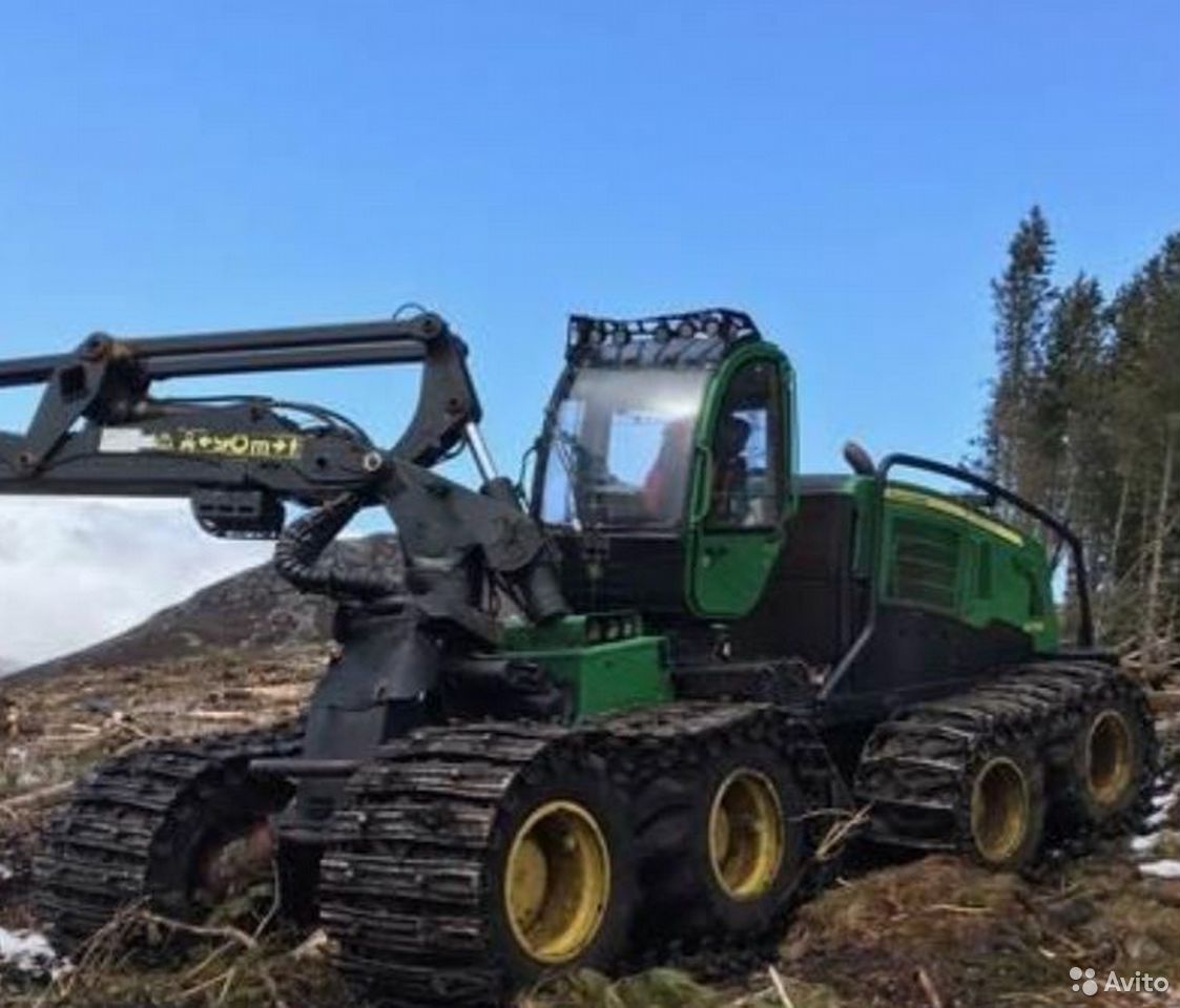 Колесный харвестер John Deere 1270E 8WD