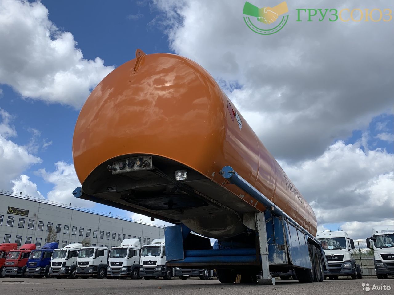 Полуприцеп бензовоз Schrader Z-STA 24