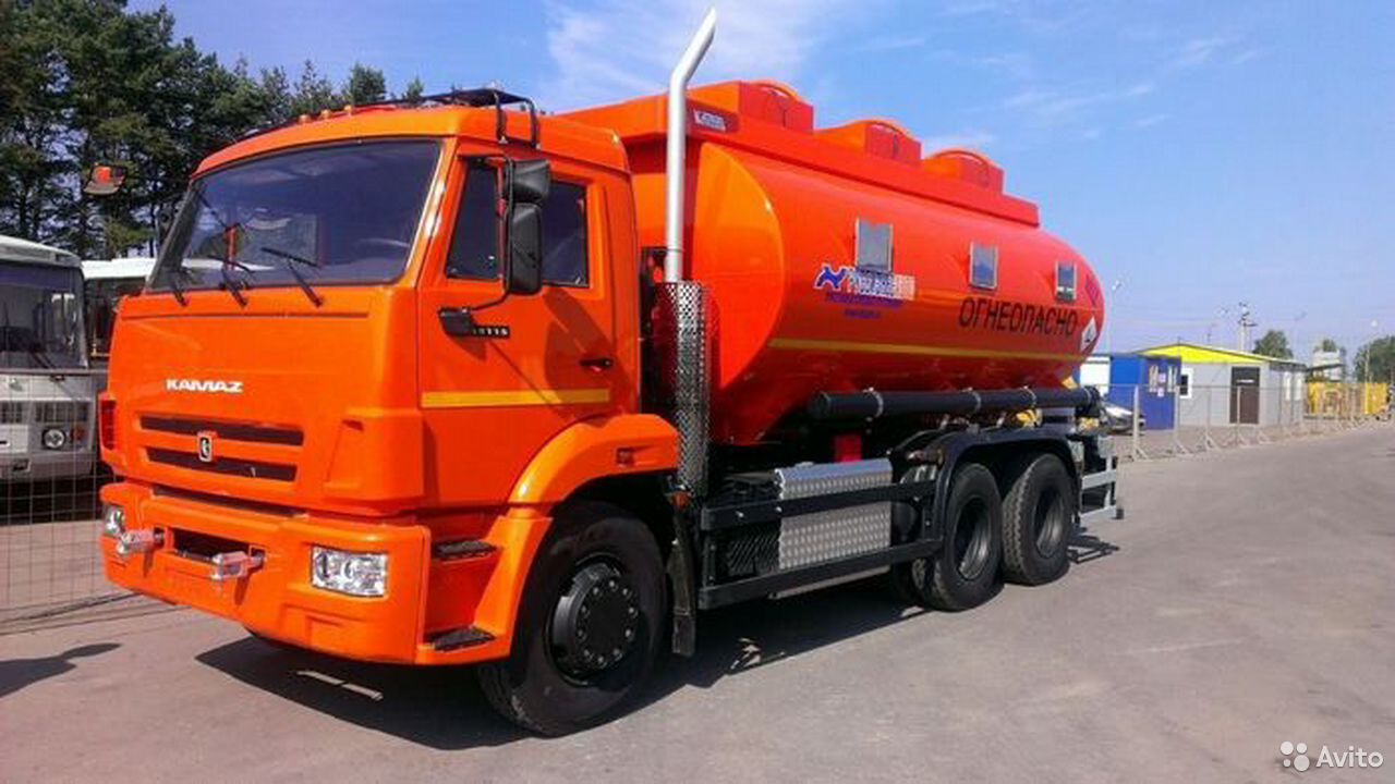 Бензовоз КамАЗ АТЗ Сеспель 465175