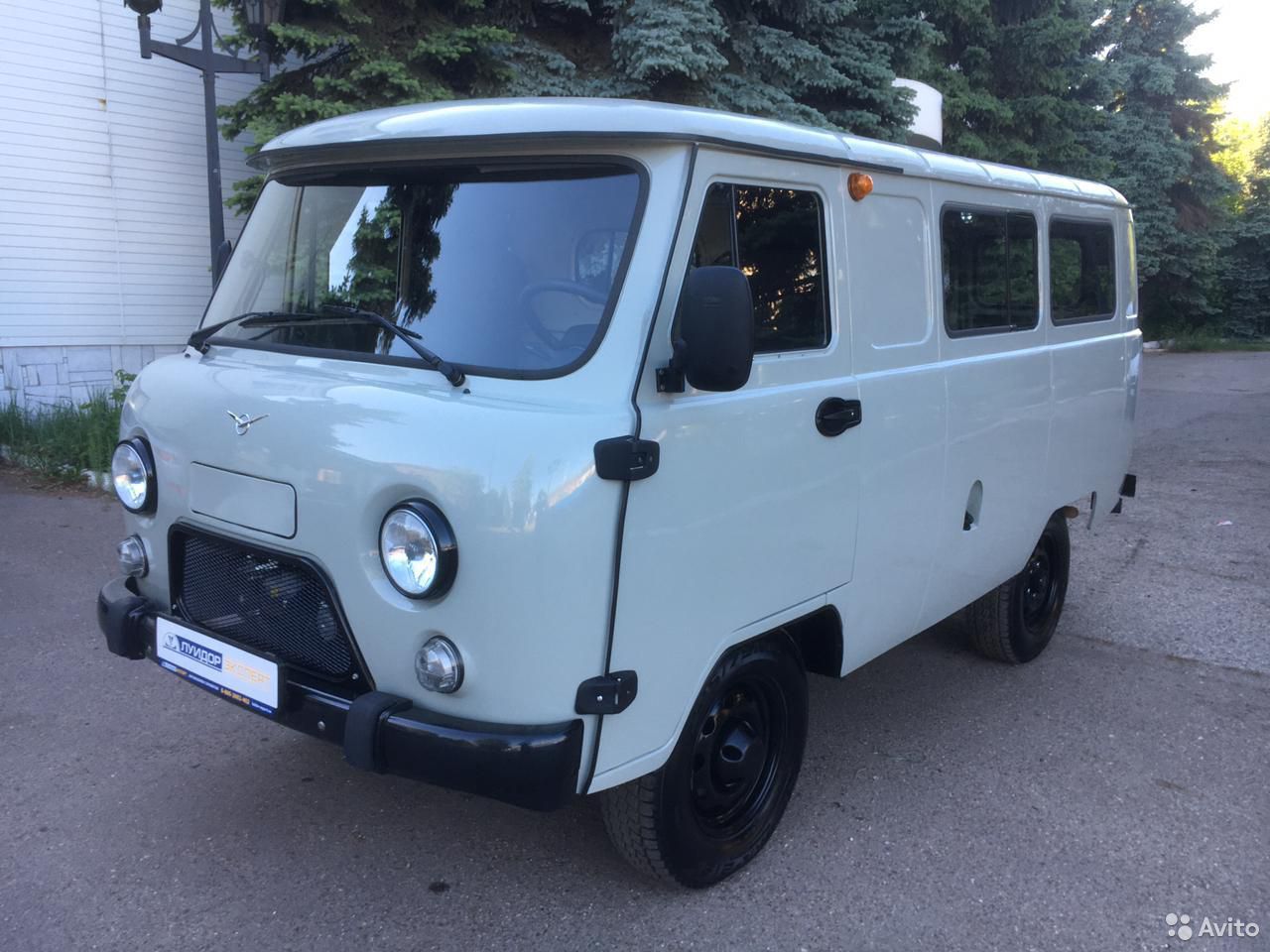 Микроавтобус УАЗ 3741