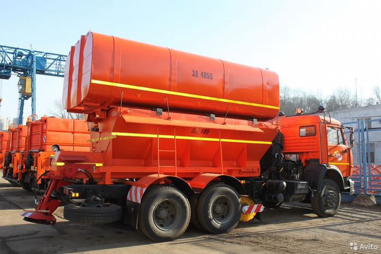 Комбинированная дорожная машина ЭД-405Б на шасси КамАЗ 65115
